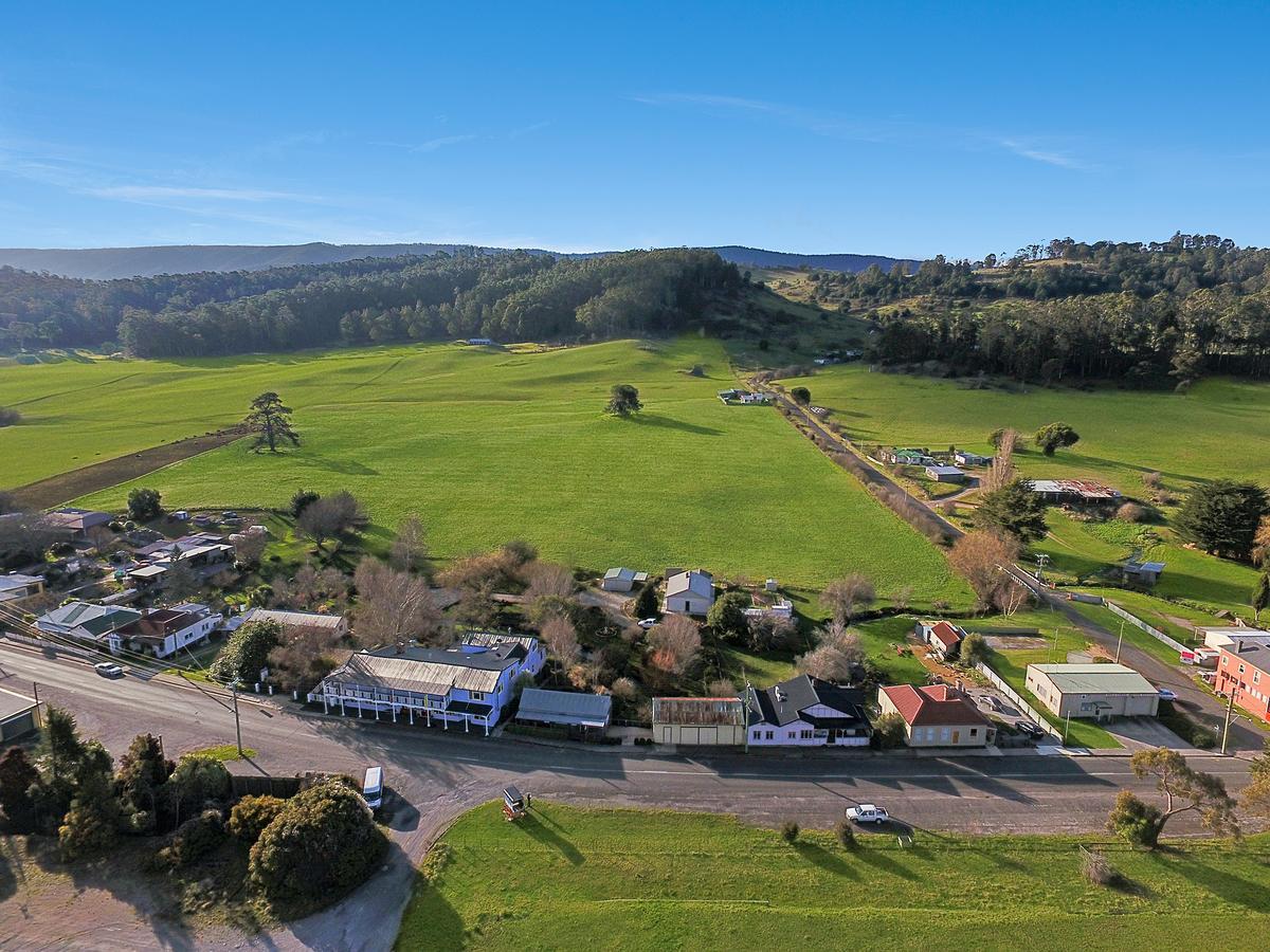 Mole Creek Guesthouse Exterior photo